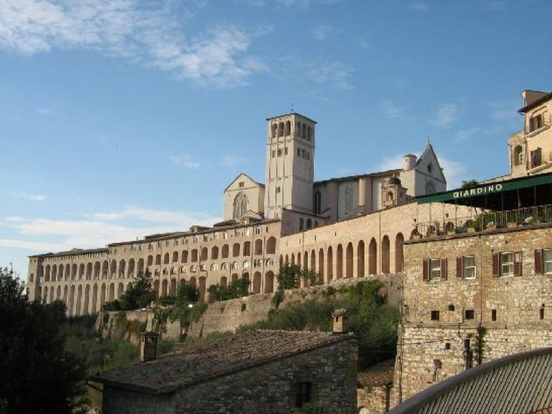 Urban Trekking in Assisi